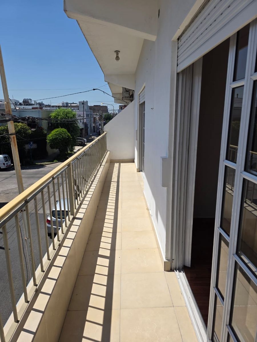 Irigoyen 1198 · La Matanza — foto 17