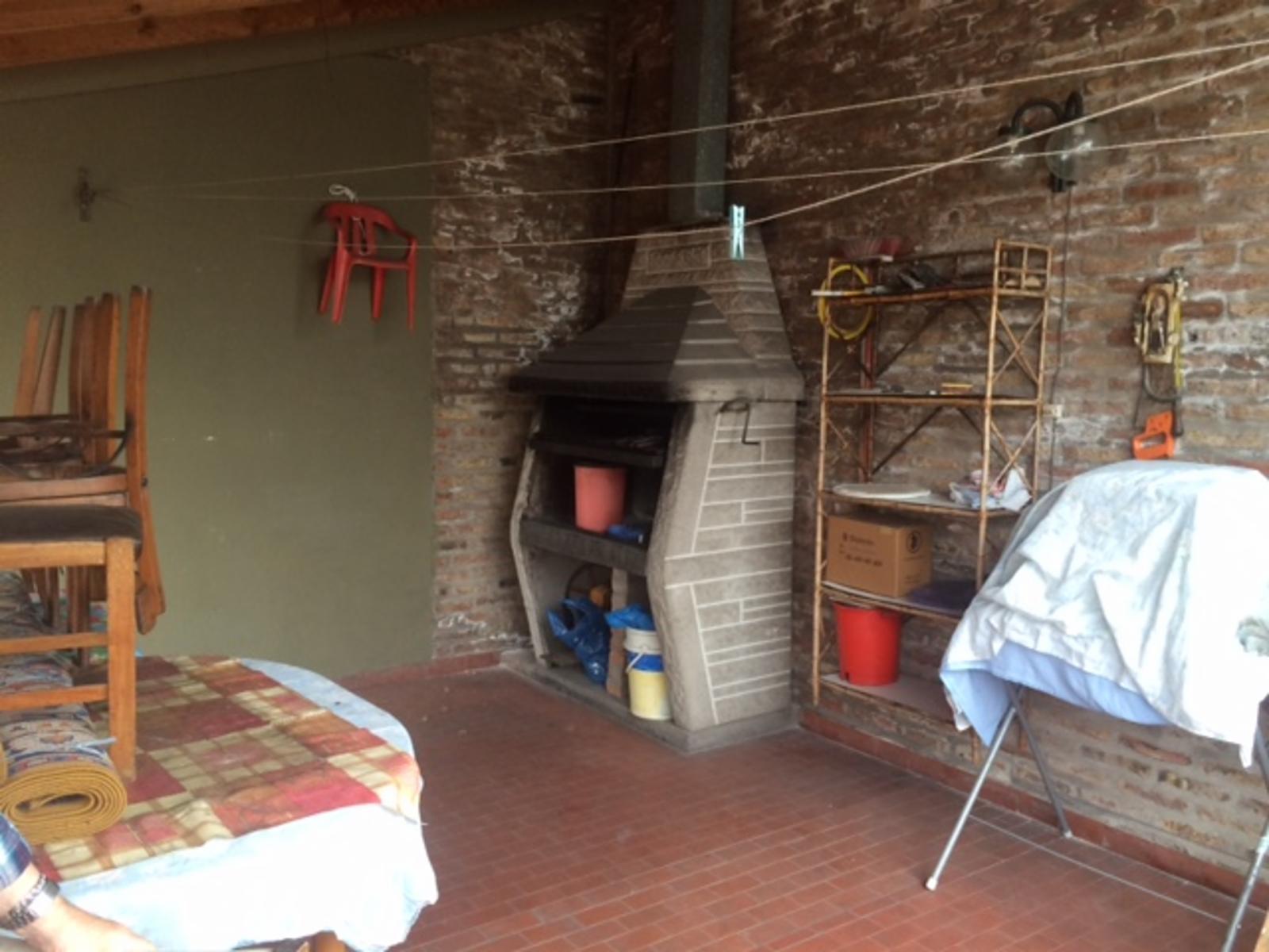 Entre Rios 124 · Quilmes — foto 3
