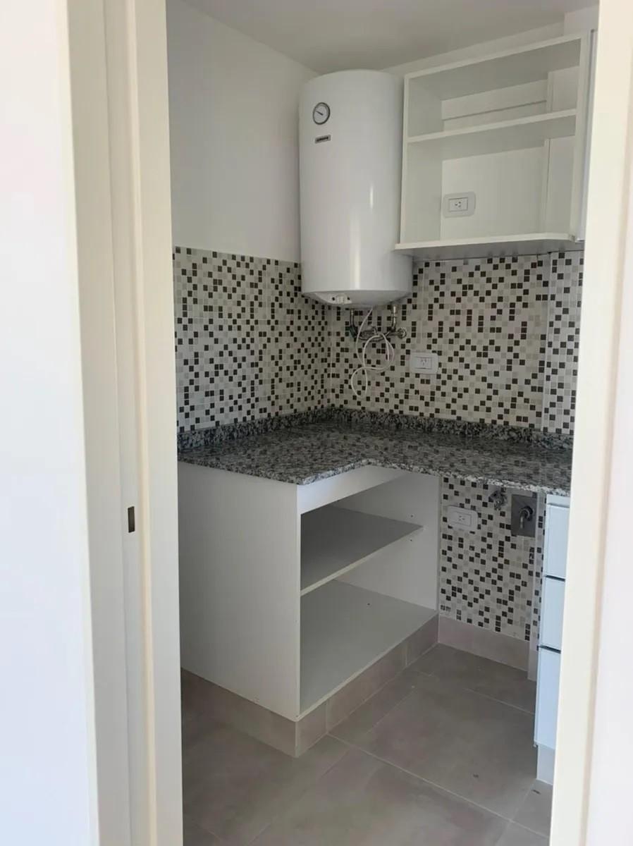 C. Pellegrini 800 · Morón — foto 6