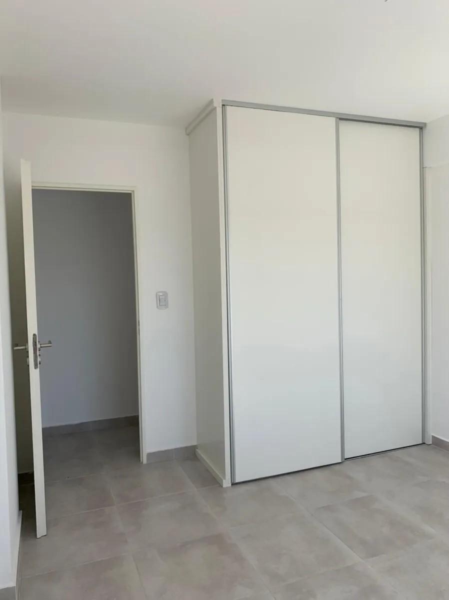 C. Pellegrini 800 · Morón — foto 7