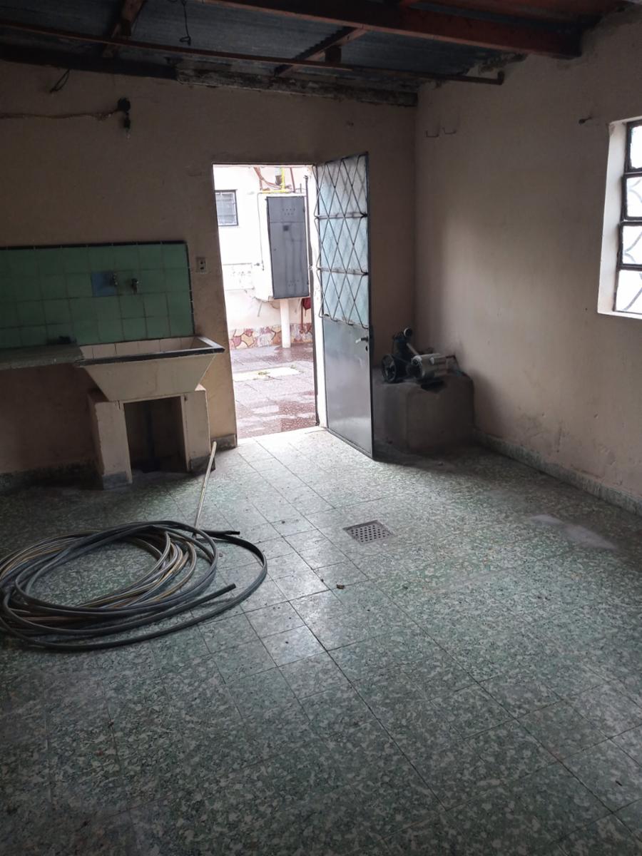 Cogliatti 3800 · Morón — foto 15