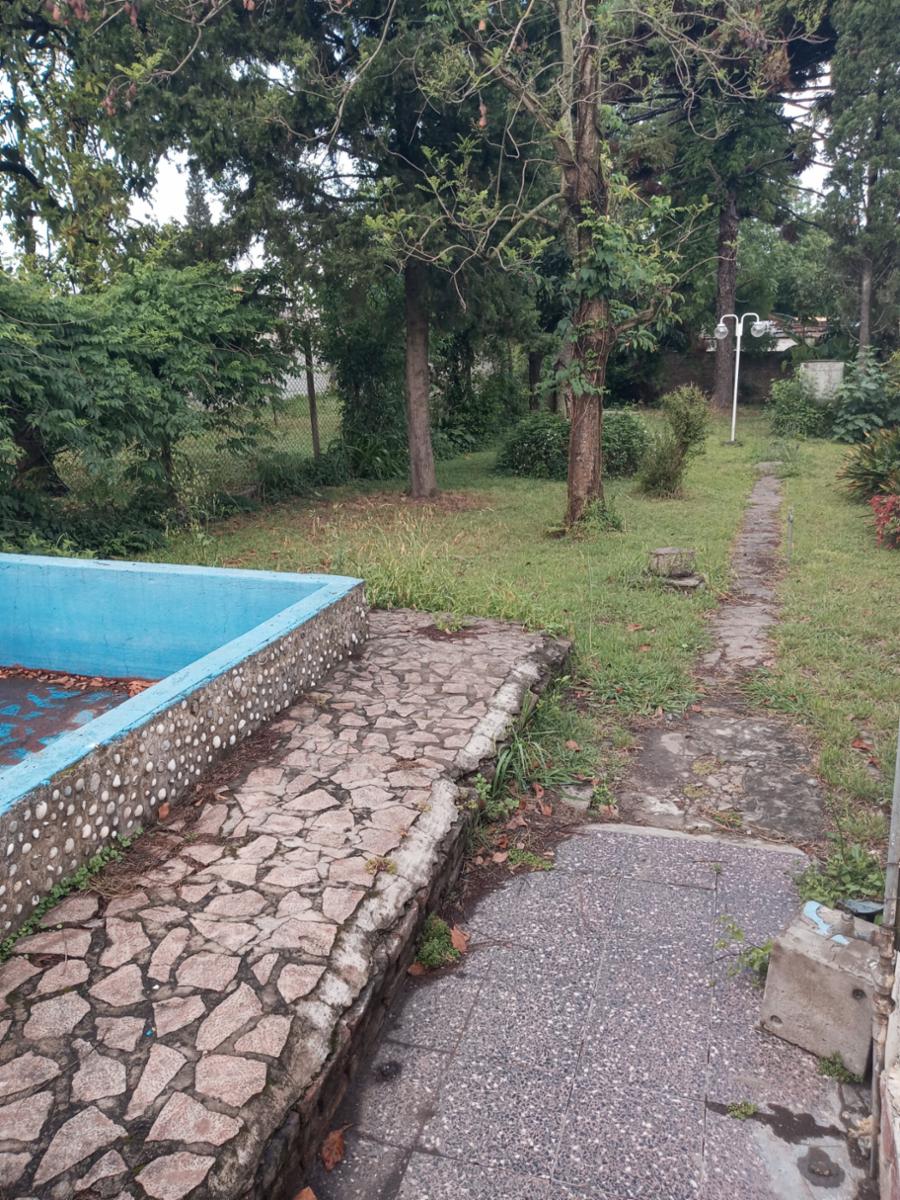 Cogliatti 3800 · Morón — foto 9