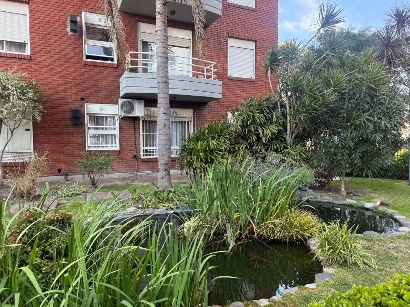 ZEBALLOS N°3638 · Avellaneda — foto 3