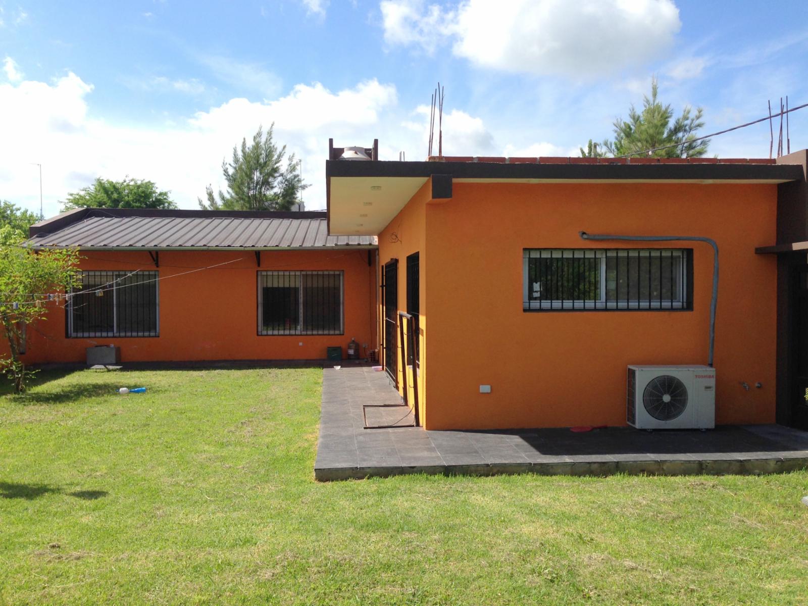 Casa 3 Ambientes En Venta - Francisco Alvarez