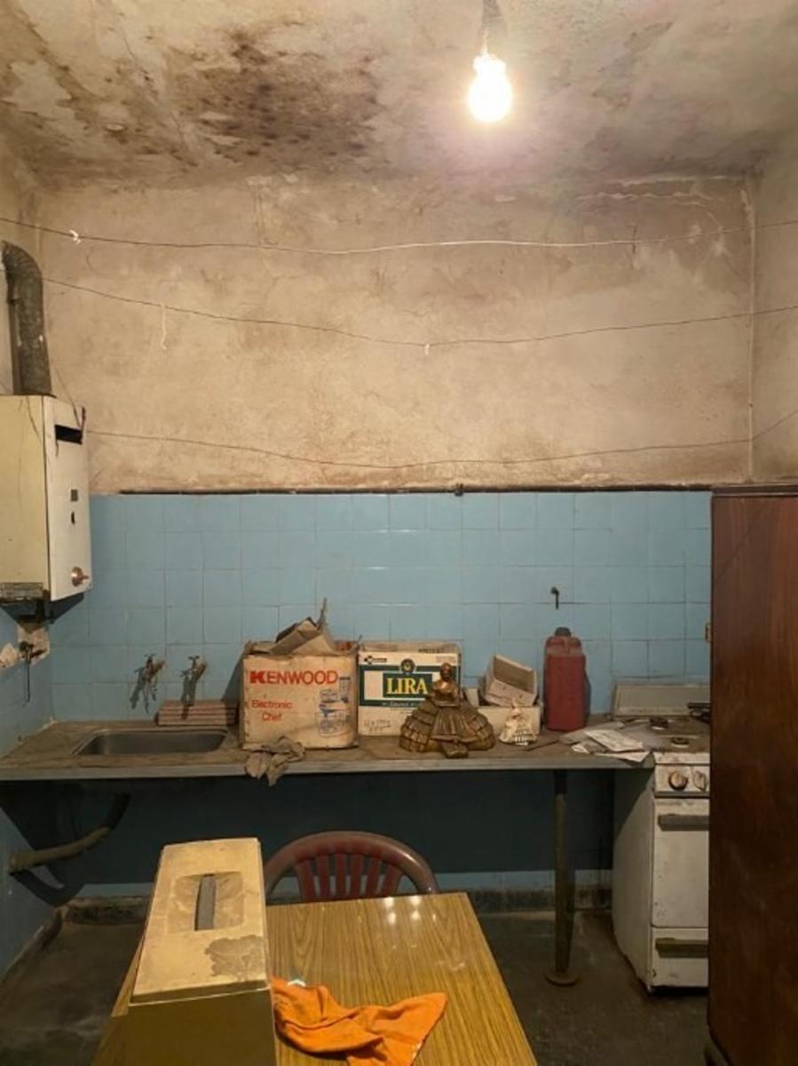 Barbosa 721 · Morón — foto 5