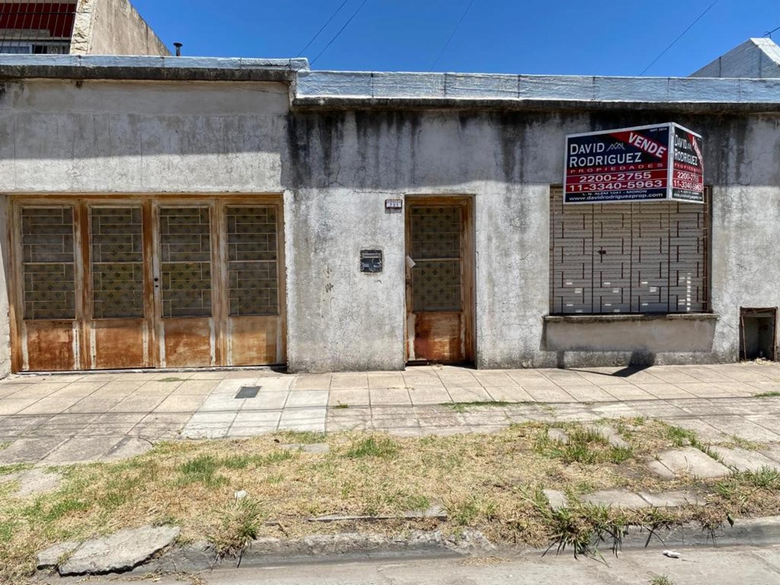 Barbosa 721 · Morón — foto 6