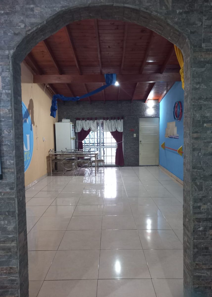 ALSINA 2300 · Almirante Brown — foto 11