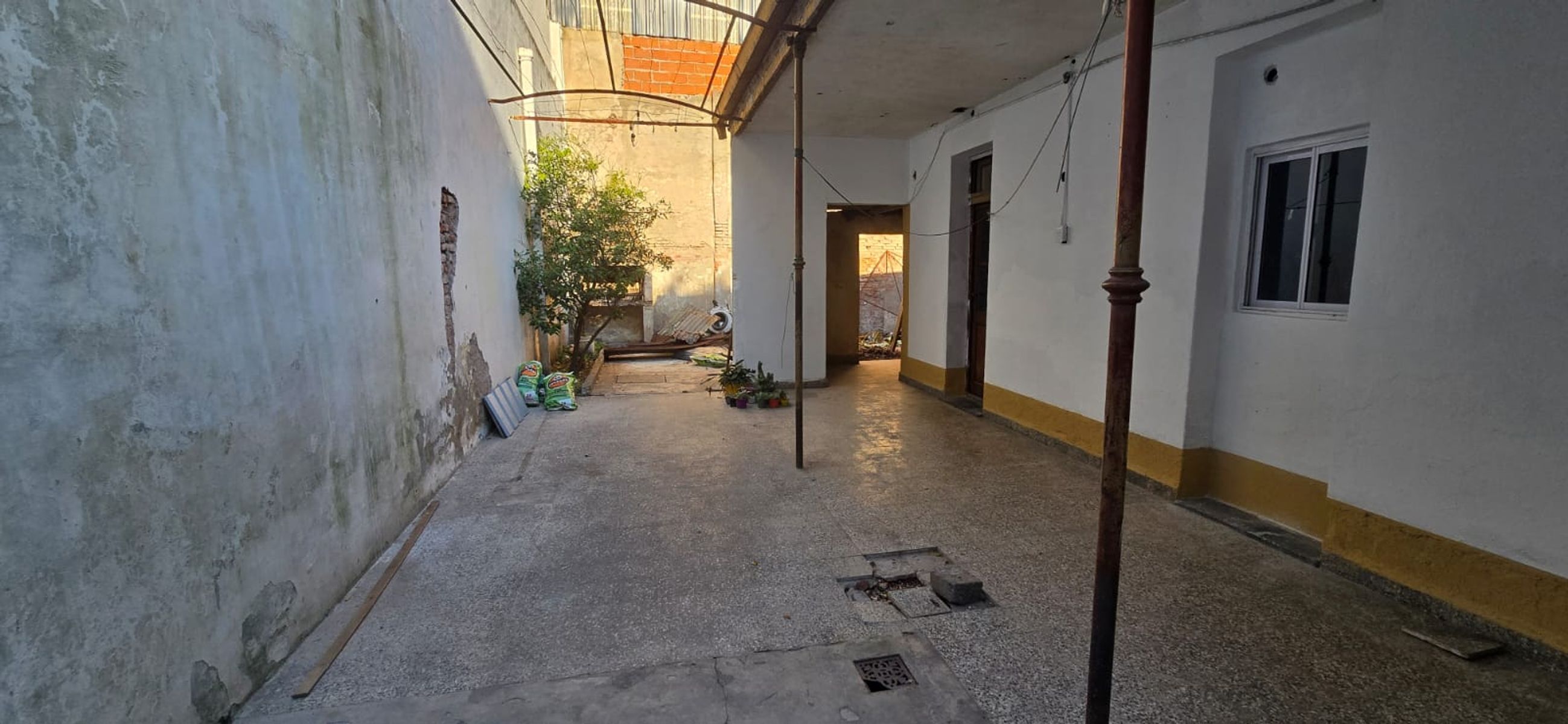 MONTE 5972 · Mataderos — foto 8