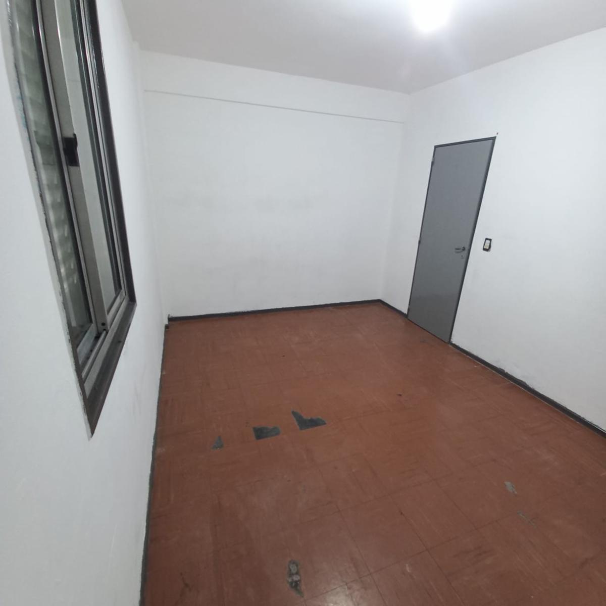ARNOLDI 400 · San Fernando — foto 3
