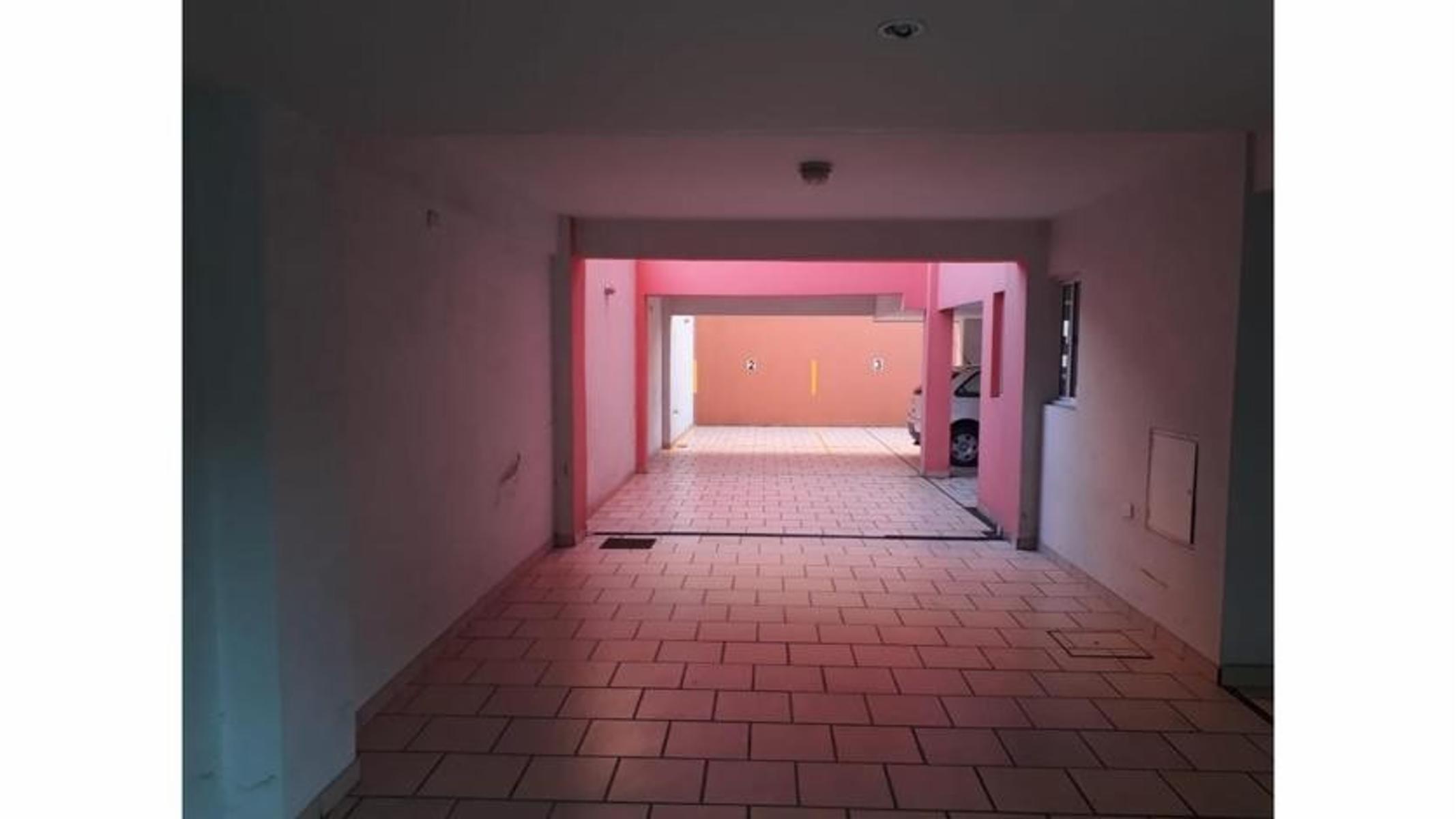 Caseros 900 · Morón — foto 9