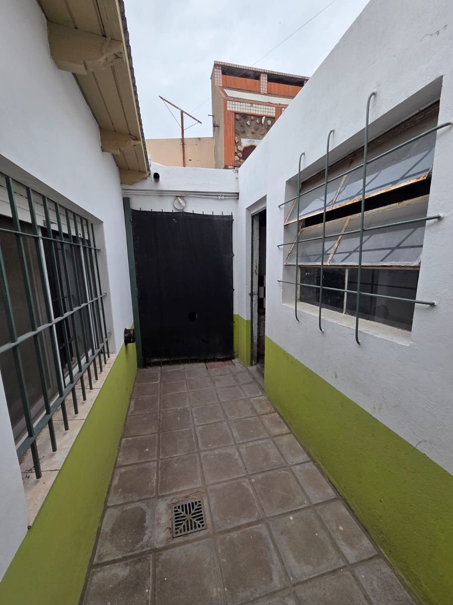 Italia 1211 · Bahia Blanca — foto 6