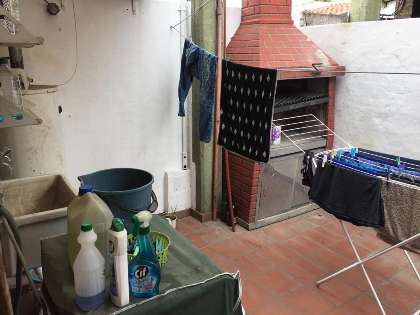 Brandsen  1300 · La Matanza — foto 5