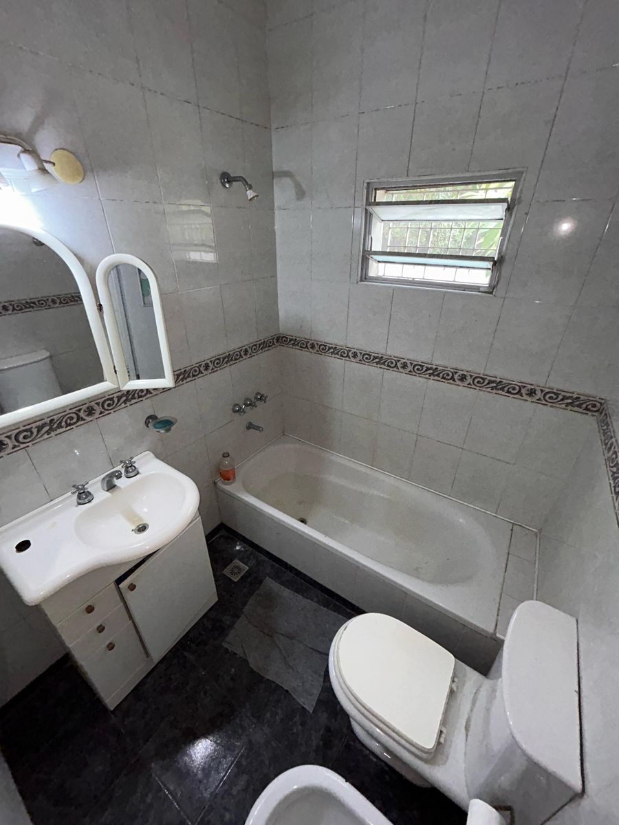 FONROUGE 2469 · Lomas De Zamora — foto 8