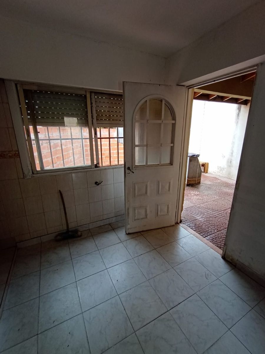Pueyrredon 2629 · Hurlingham — foto 4