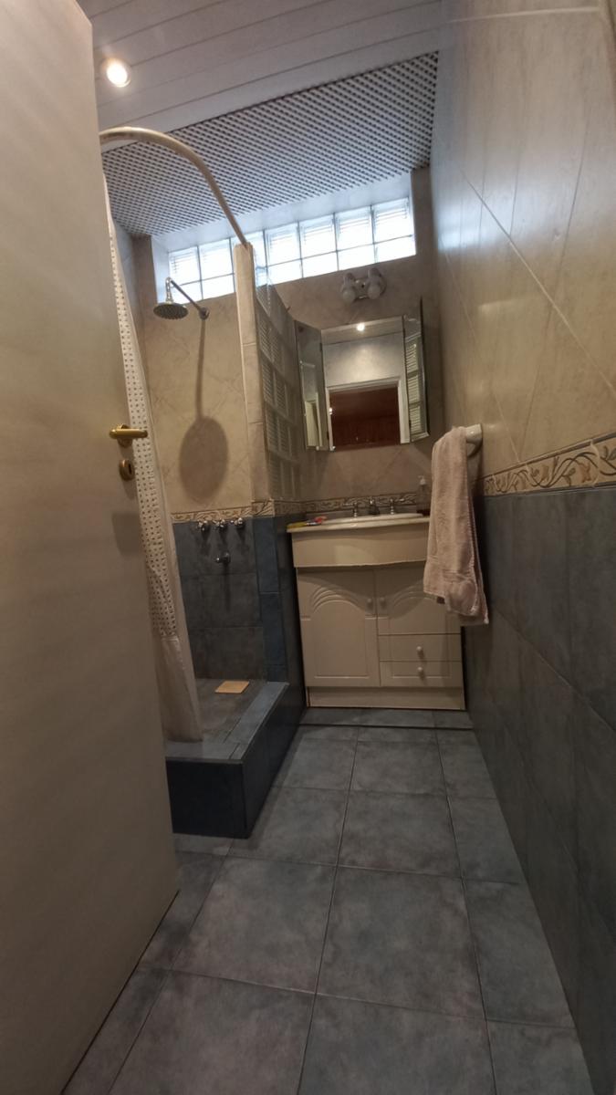 WARNES 1600 · Lanús — foto 11