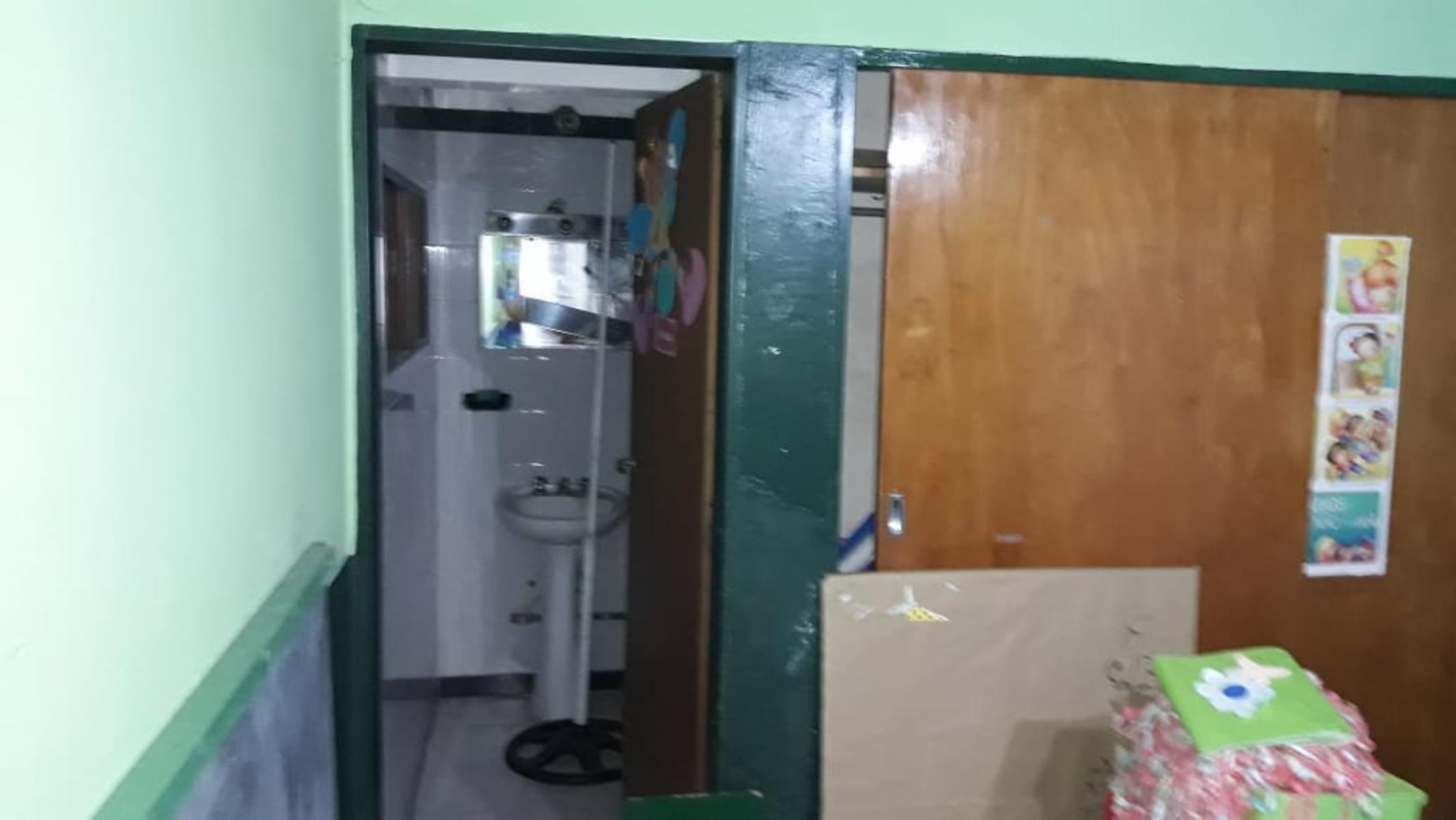 RAMON CABOT 1100 · Escobar — foto 4