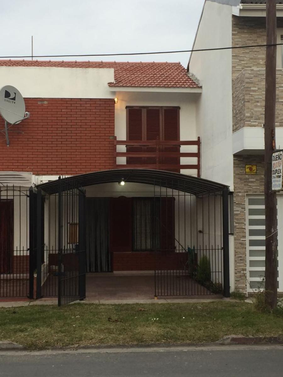 DUPLEX 3 AMB. COCHERA Y PATIO - APTO CREDITO   MAR DEL TUYU -