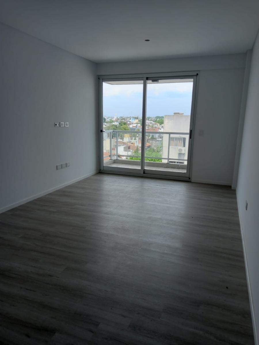 Venta de departamento de un ambiente Haedo