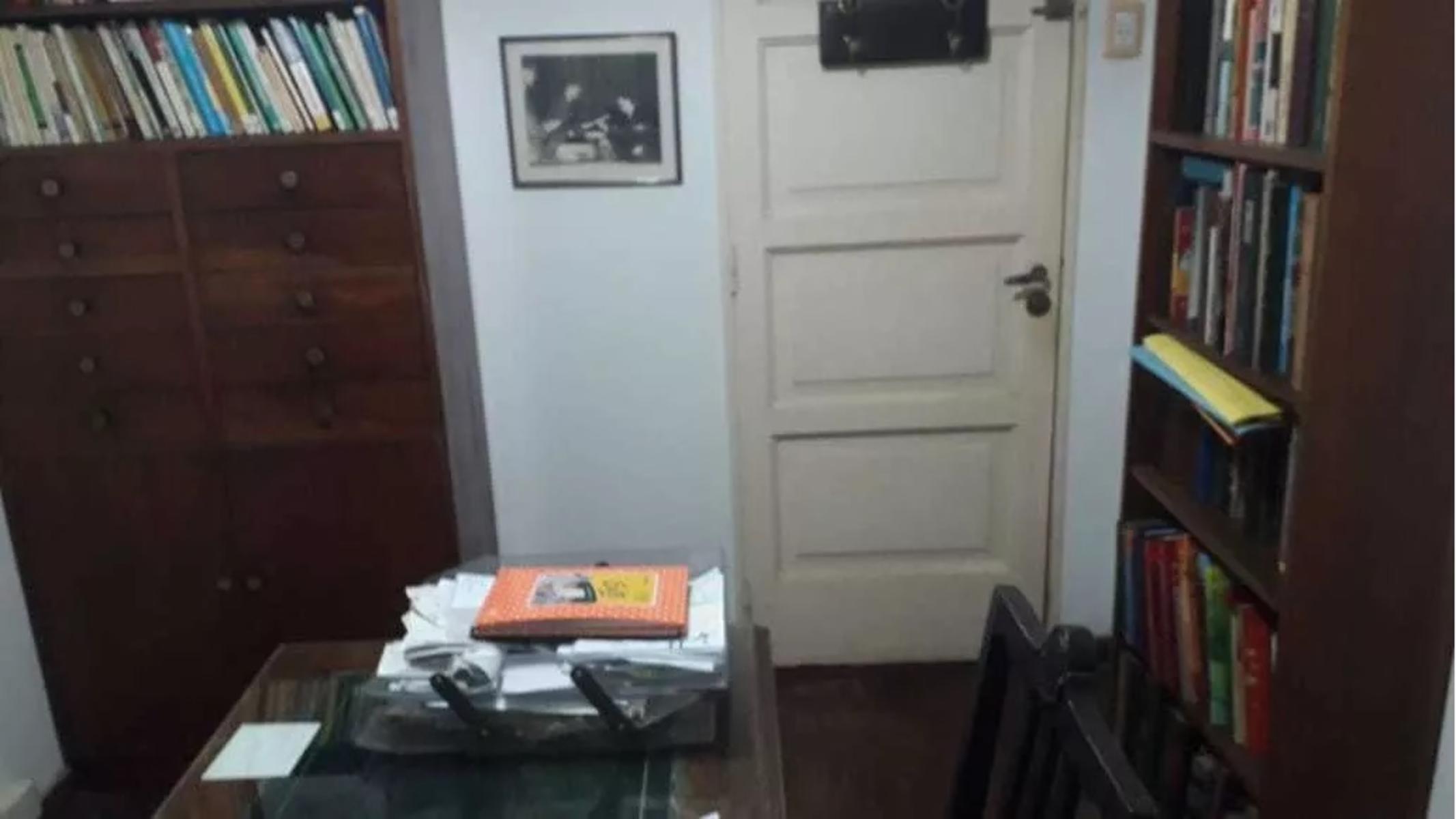 Alquilo Consultorio/oficina en BºInglés - A 2 cuadras del Tren