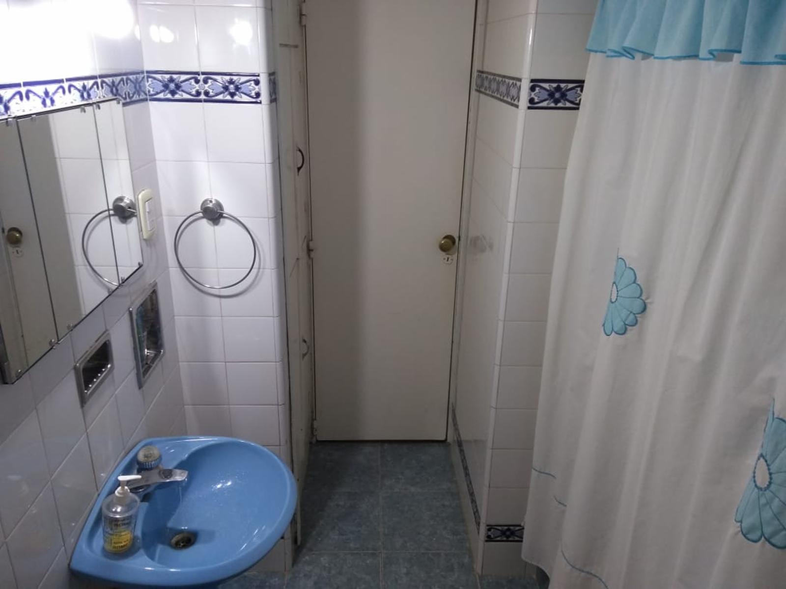 PARIS 433 · Morón — foto 9