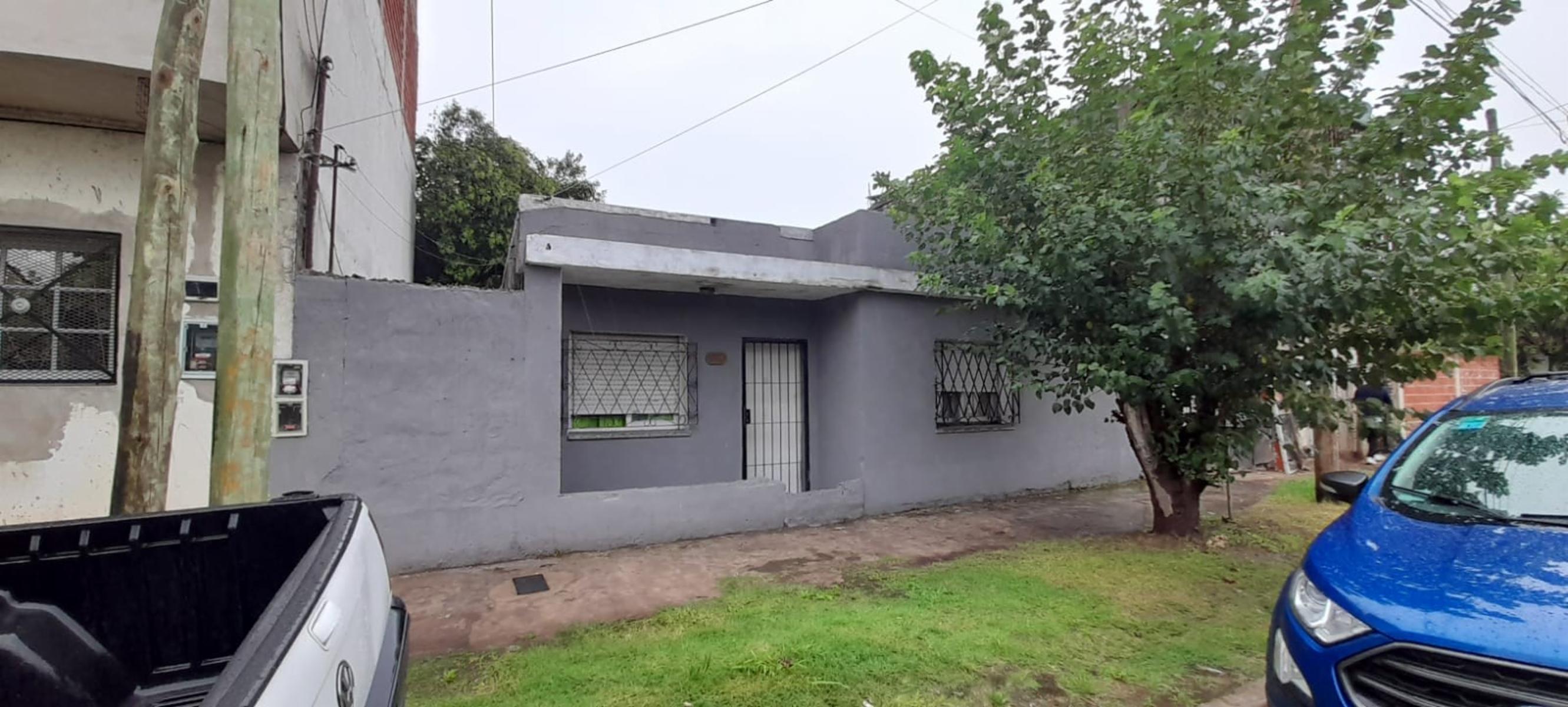 lote 300 M2 con casa a demoler