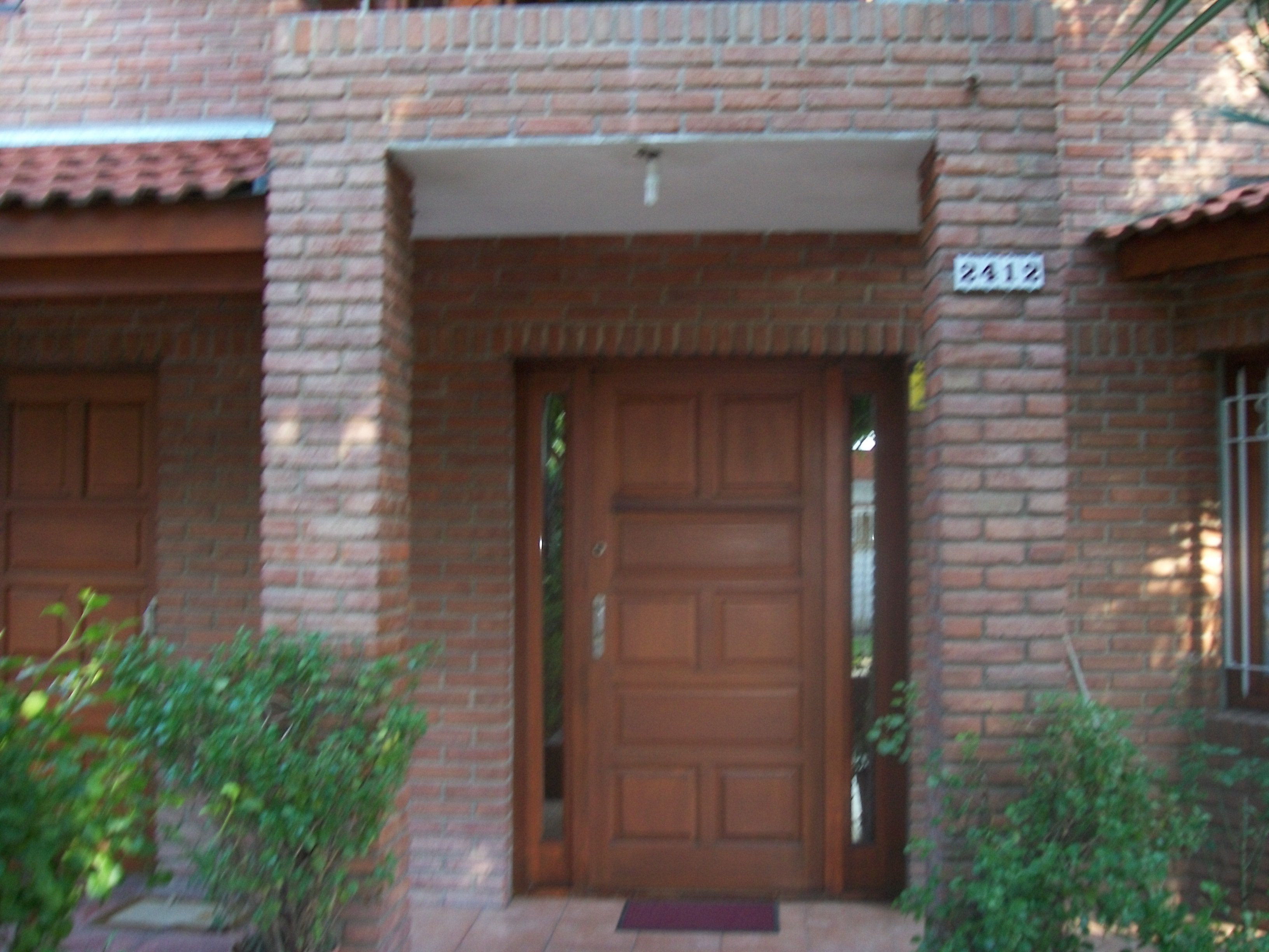 Rosa Castillo 2412 · Hurlingham — foto 3