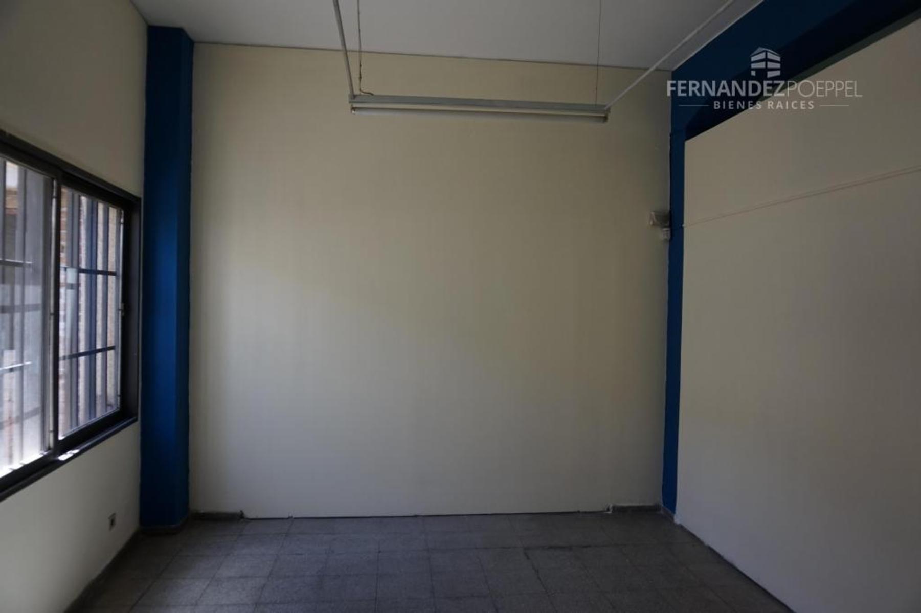 Julian Barraquero · Capital — foto 40
