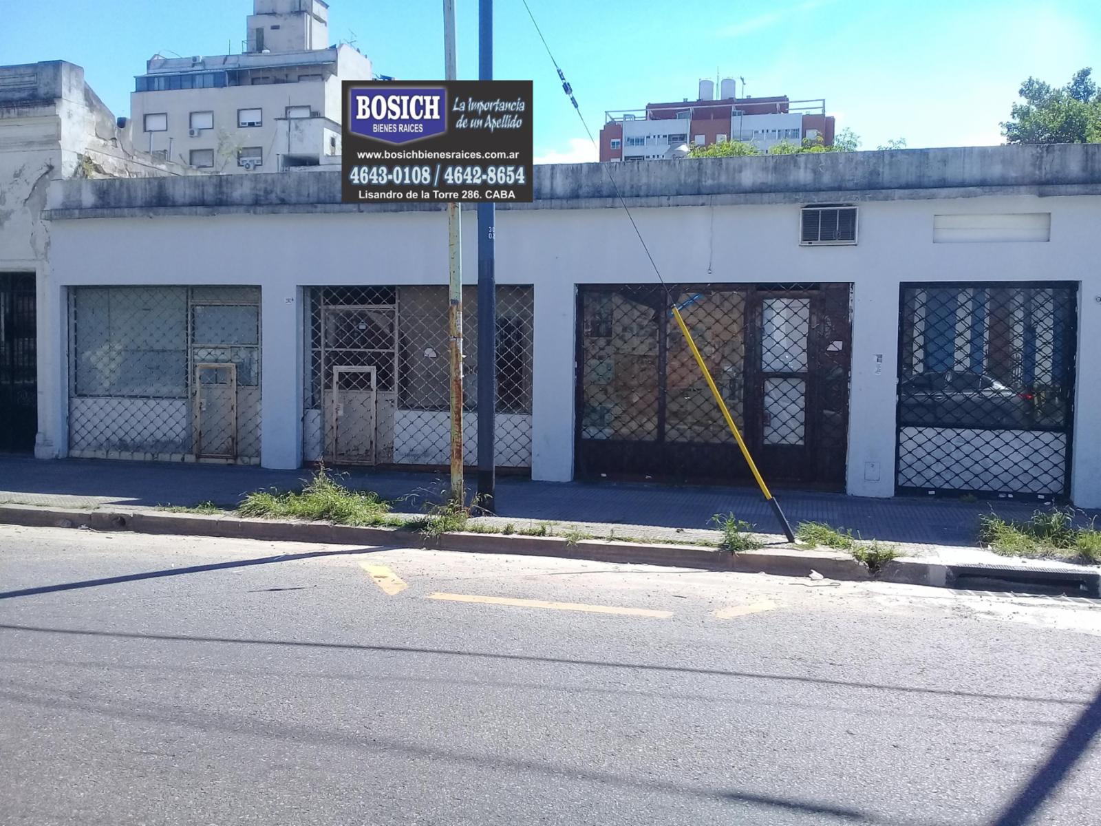A Jacques 6900 · Liniers — foto 3