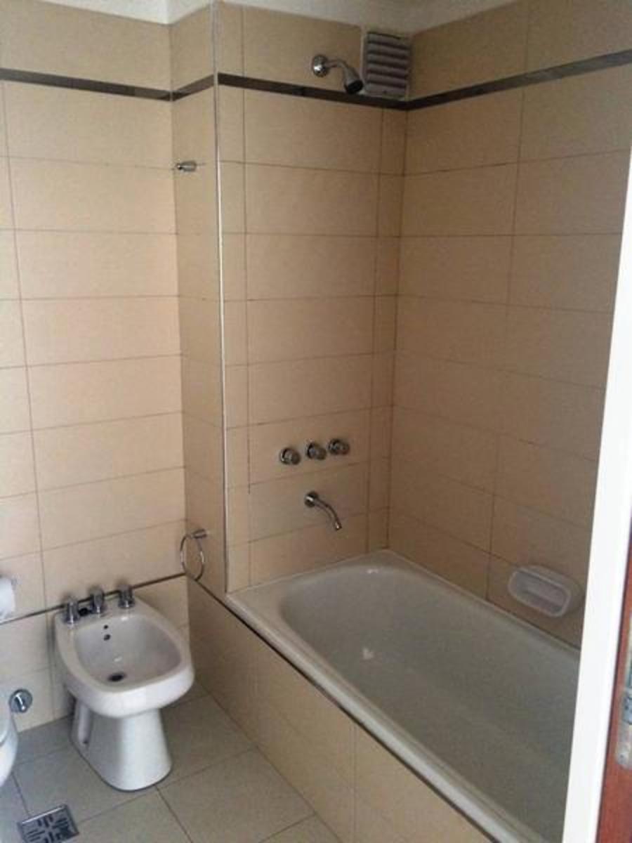 Yatay 1073 · Morón — foto 6