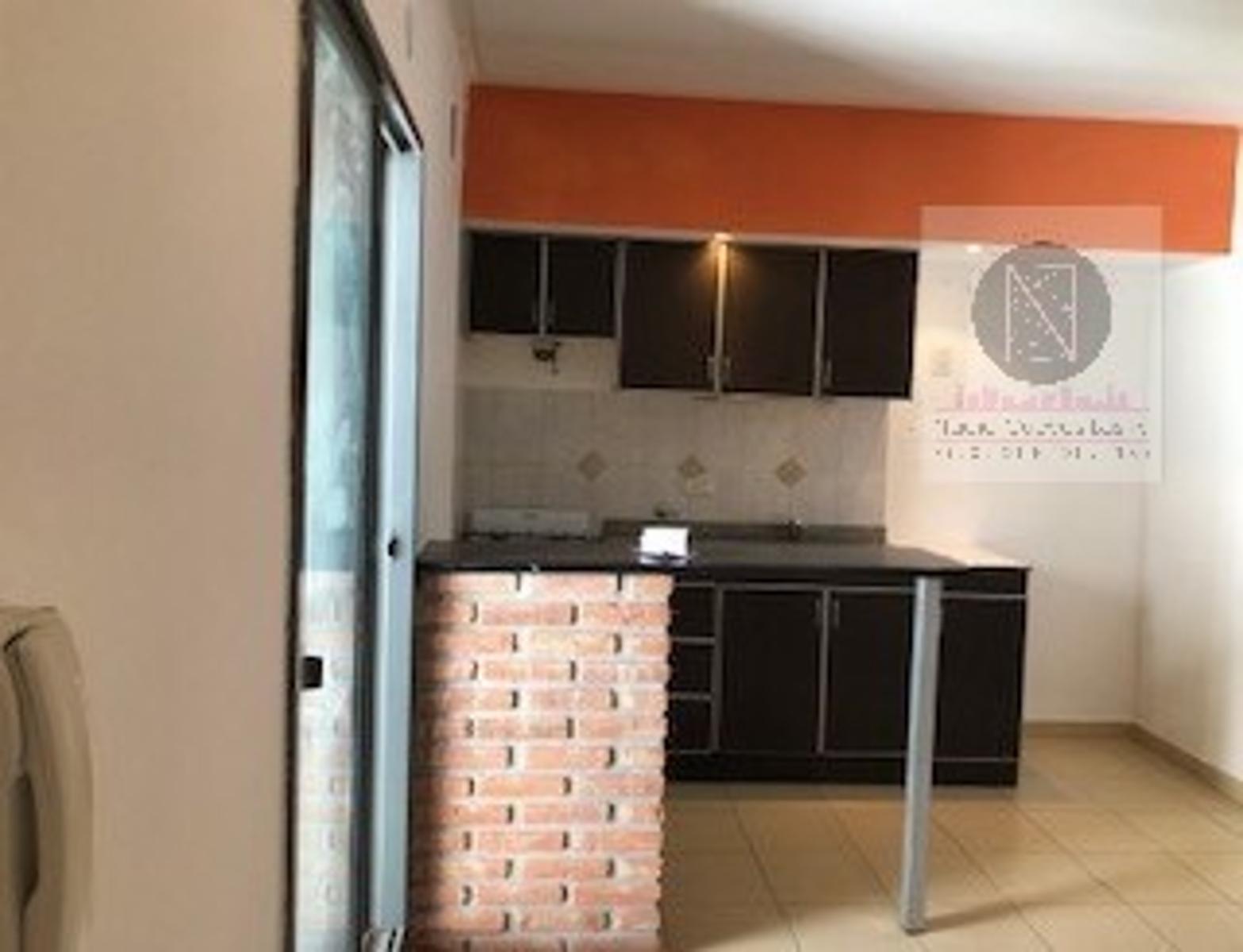 Avenida presidente Peron 1200 · Morón — foto 3