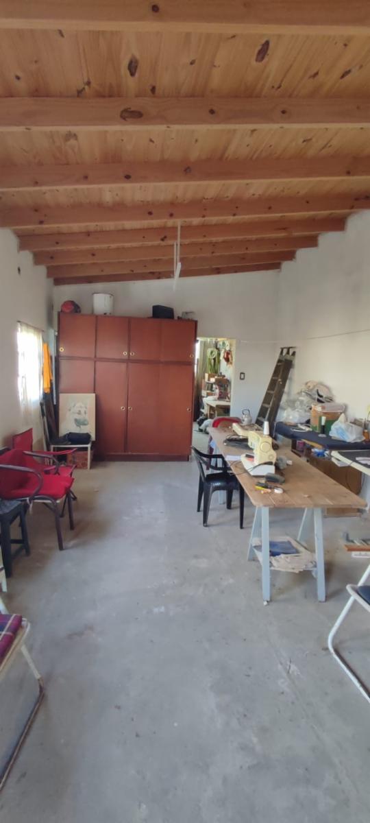 Remedios de Escalada 2147 · Colón — foto 3