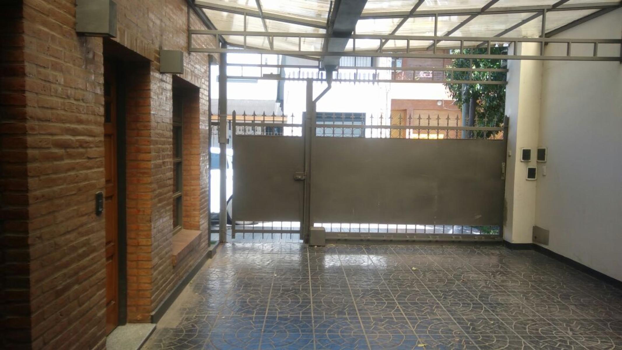 Pueyrredon 2700 · La Matanza — foto 13