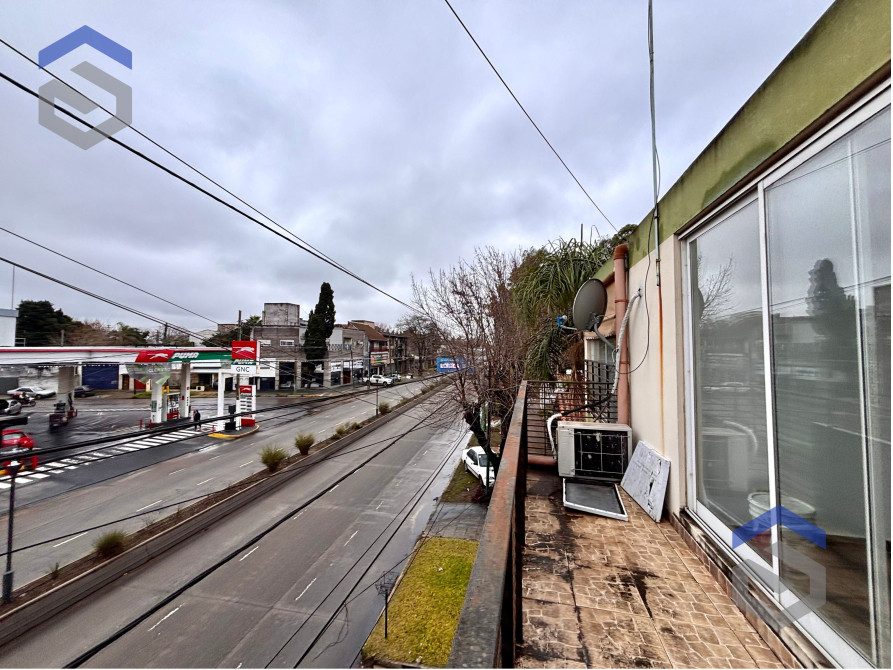 Hipolito Yrigoyen 12100 · Lomas De Zamora — foto 14
