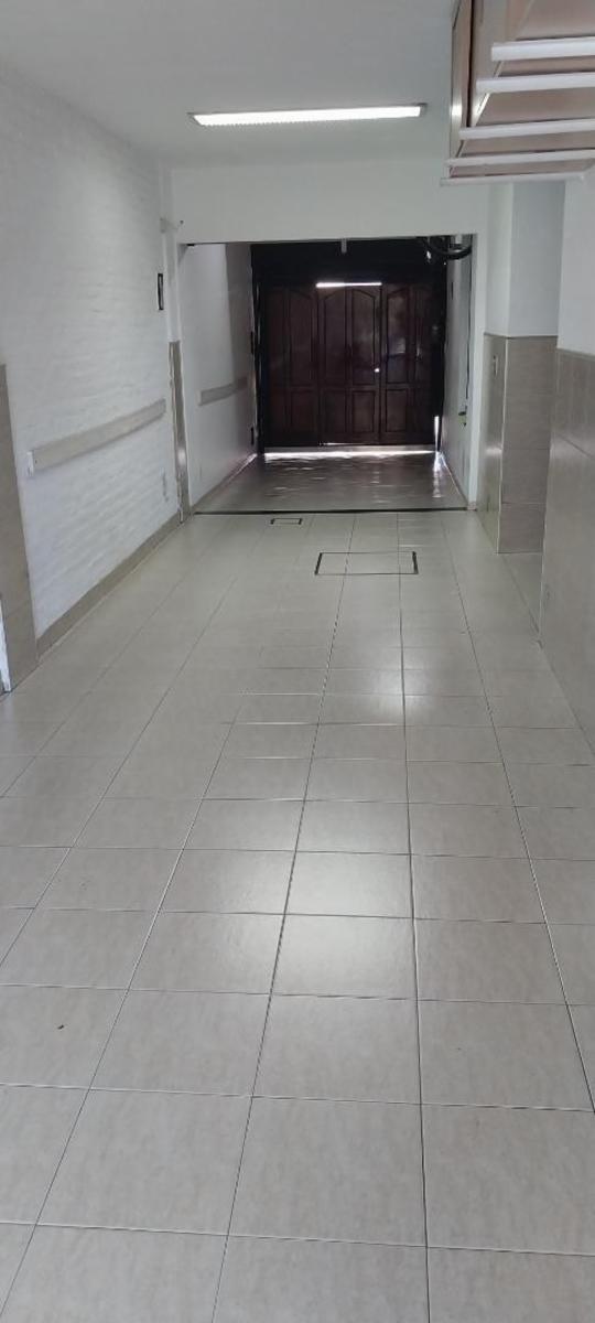 TOMAS JUSTO VILLEGAS 3045 · La Matanza — foto 34