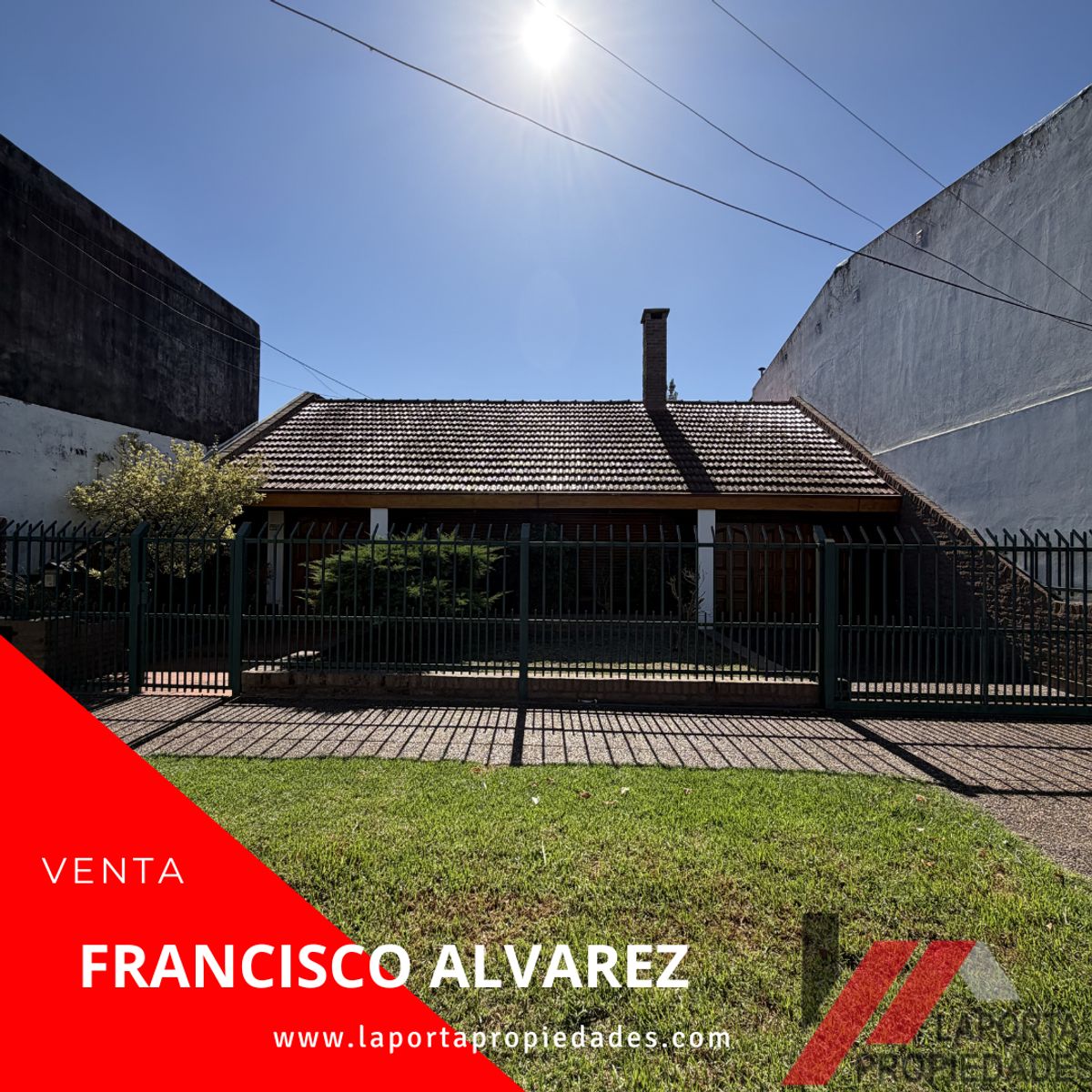 CASA EN VENTA EN FRANCISCO ALVAREZ CENTRO