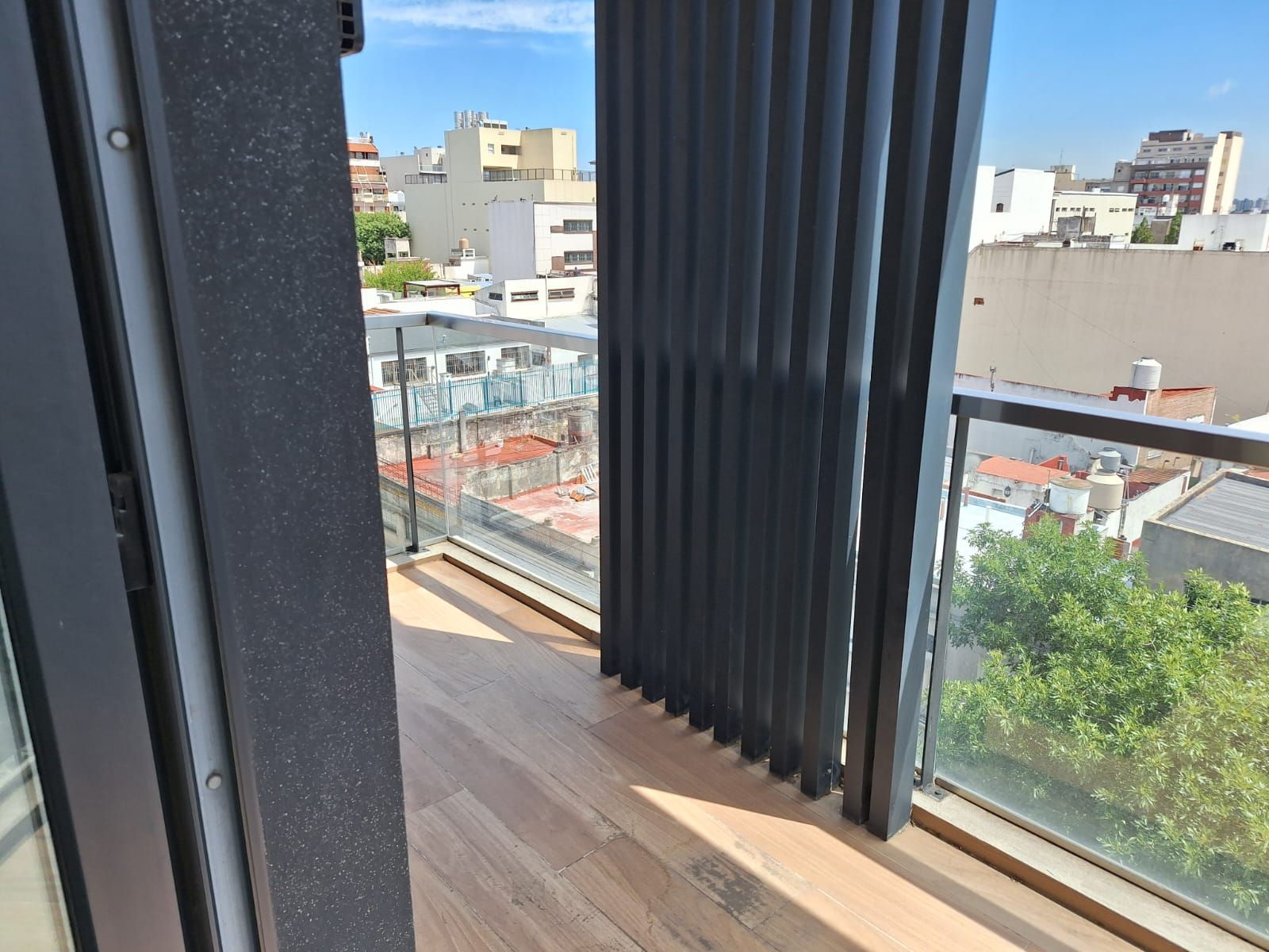 MARTINIANO LEGUIZAMON 400 · Liniers — foto 19