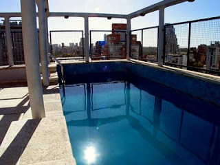 alquilo por Dia Semana  Mes palermo a pasos de la rural hasta 5 personas piscina gimnasio sauna cochera  whatsapp +5491130779977 wi fi netflix  gratis , cochera