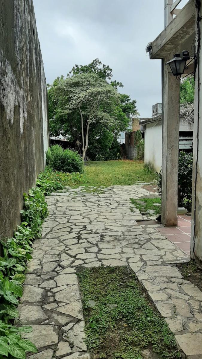 ROJAS 1615 · Morón — foto 22