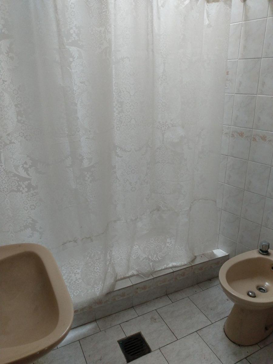 141 al 400 · Berazategui — foto 6
