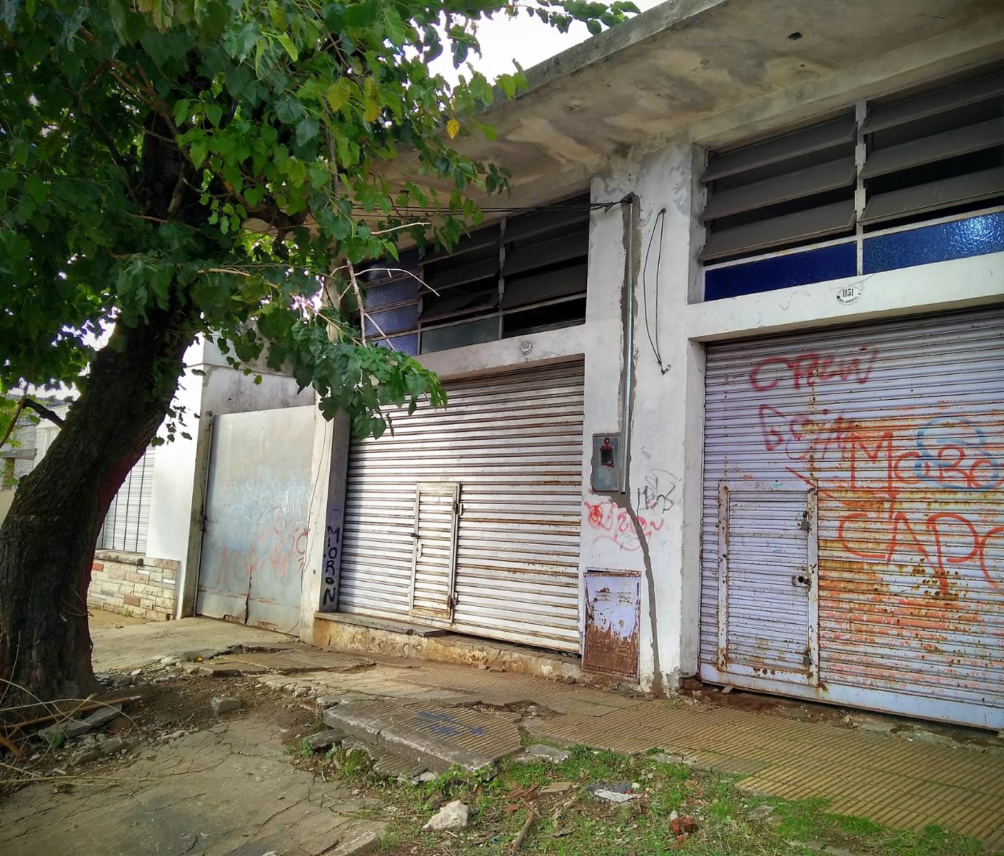 TRES ARROYO 1200 · Morón — foto 6
