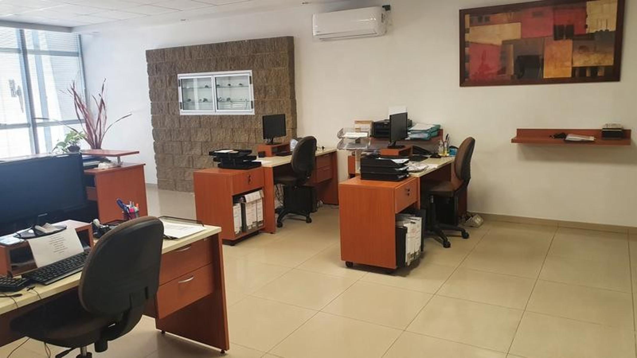 Avenida Espora 424 · Almirante Brown — foto 6