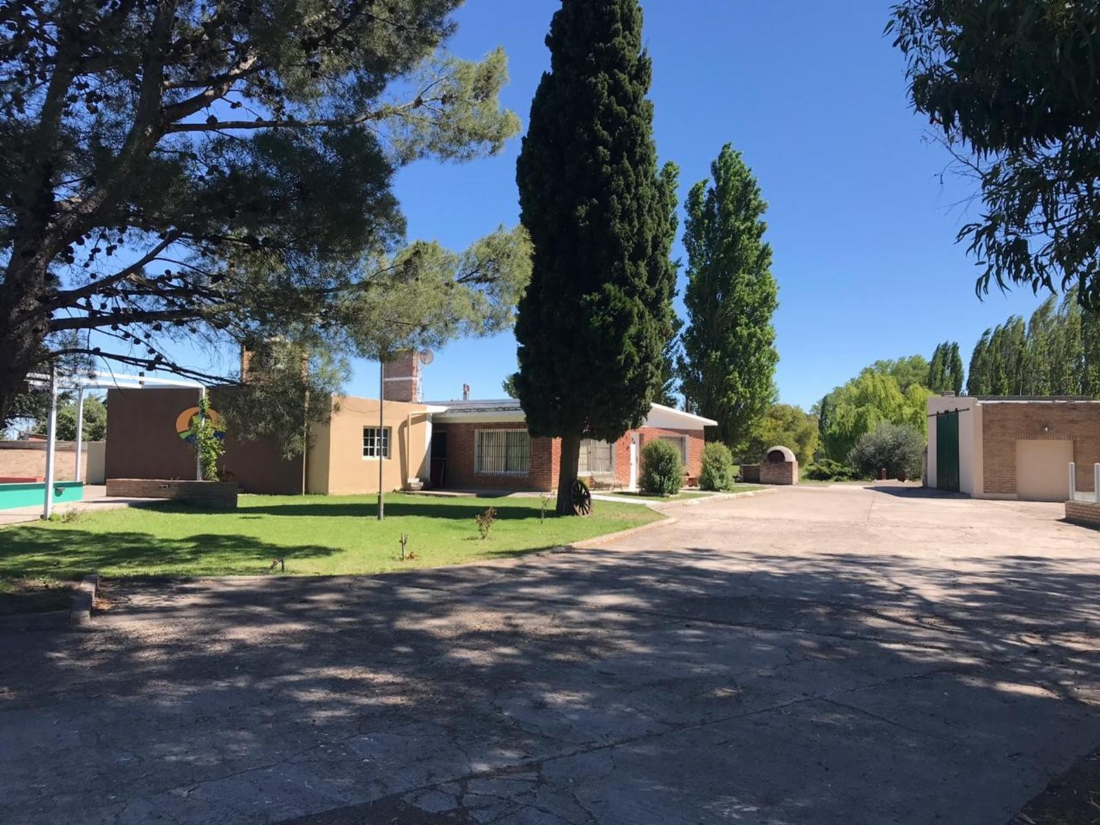 CLUB DE CAMPO DONDE EL SOL NACE VIEDMA · Adolfo Alsina — foto 15