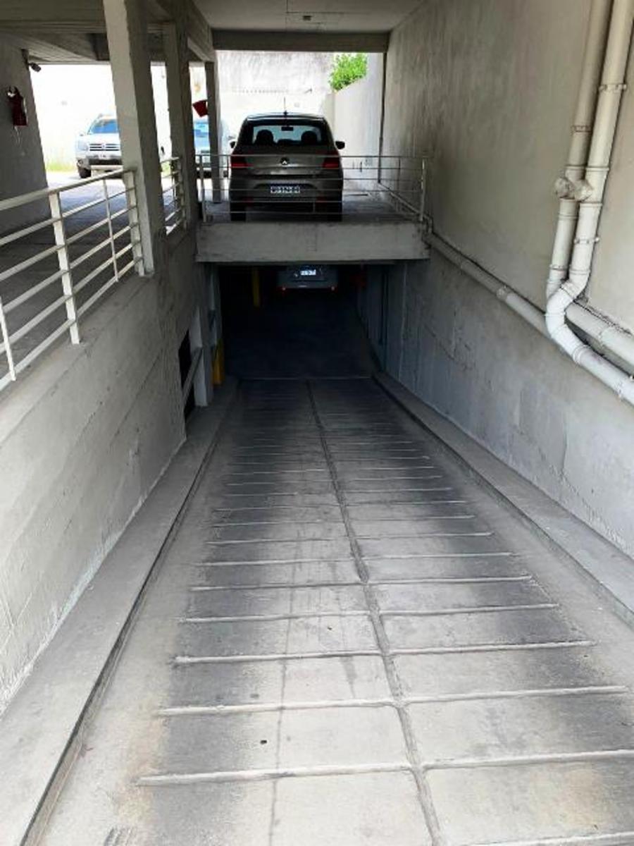 Av. Juan D. Peron 2500 · Morón — foto 7