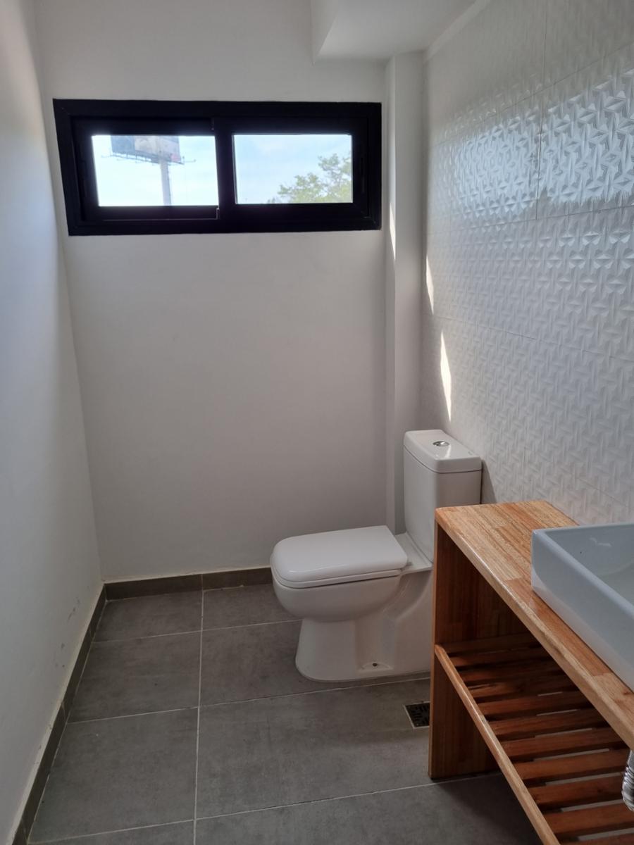 FRANCISCO BEIRO 2400 · Morón — foto 3