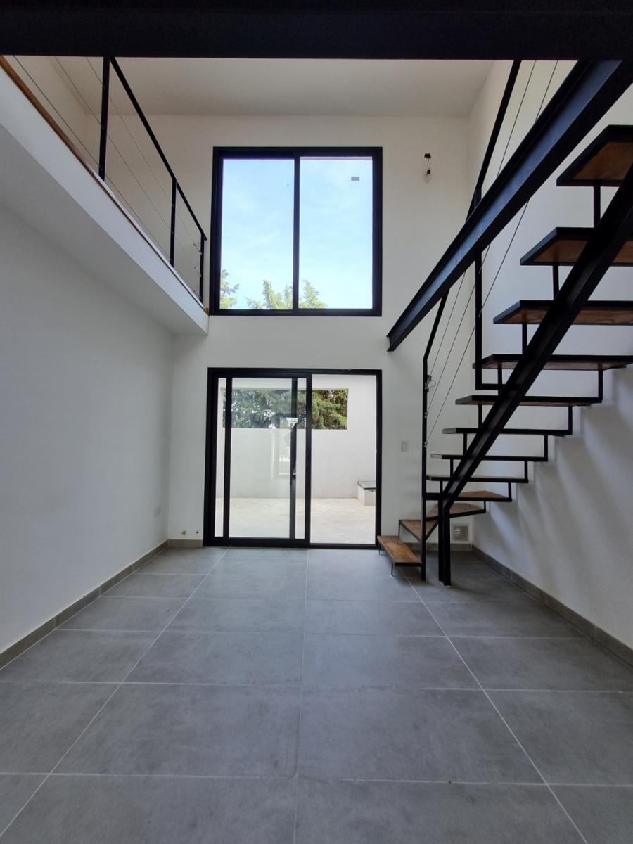 FRANCISCO BEIRO 2400 · Morón — foto 9