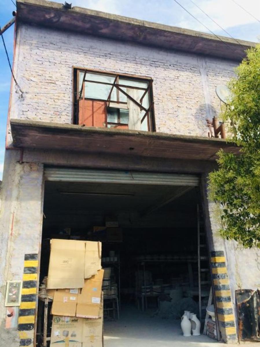 GALPON EN VENTA SOBRE AVENIDA DON BOSCO - RAFAEL CASTILLO