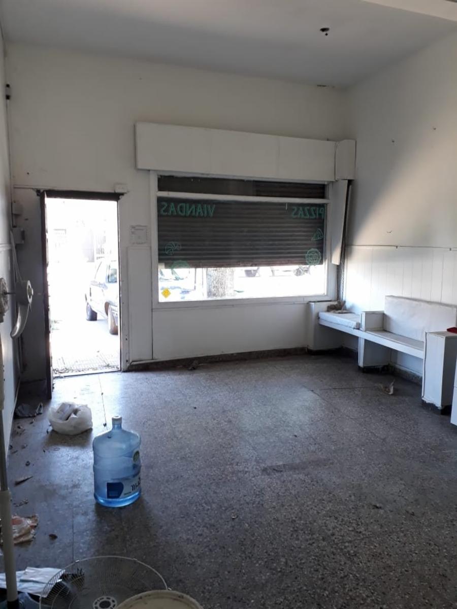 San Martin 298 · Almirante Brown — foto 7