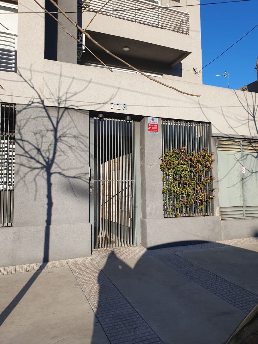 Pedernera 728 1 A · Morón — foto 6
