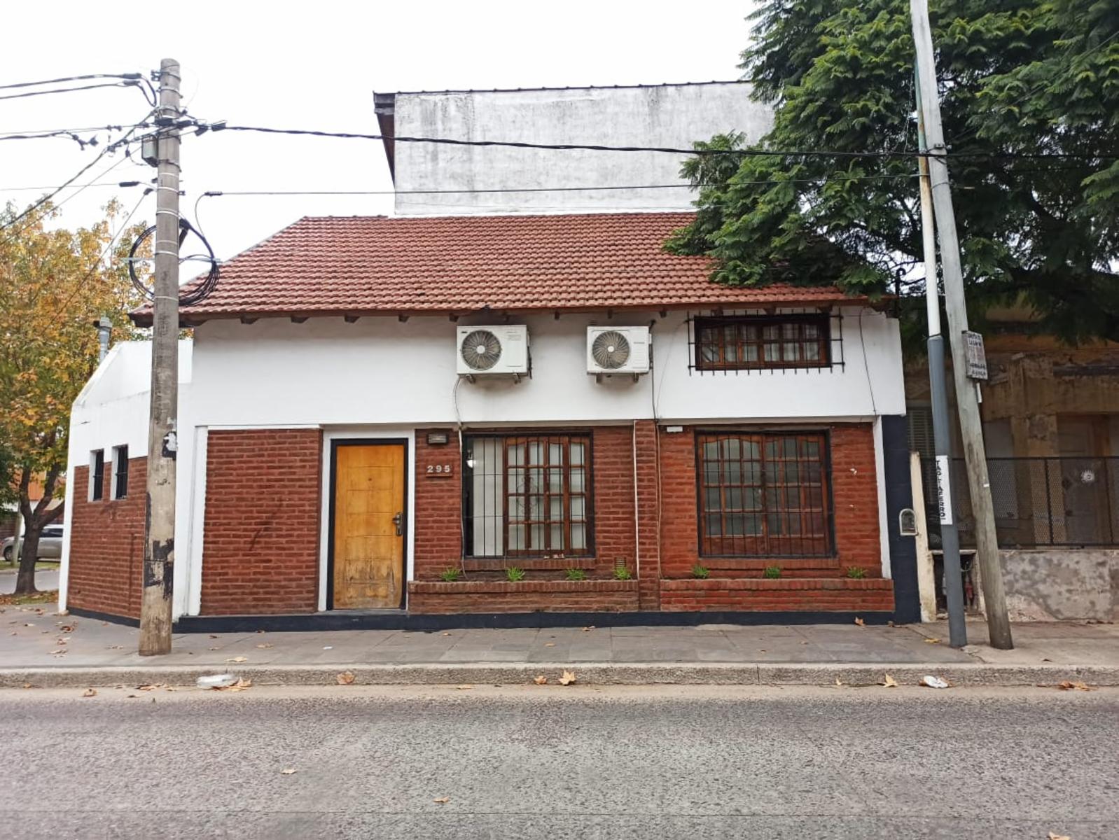 Pueyrredón 295 · Morón — foto 3