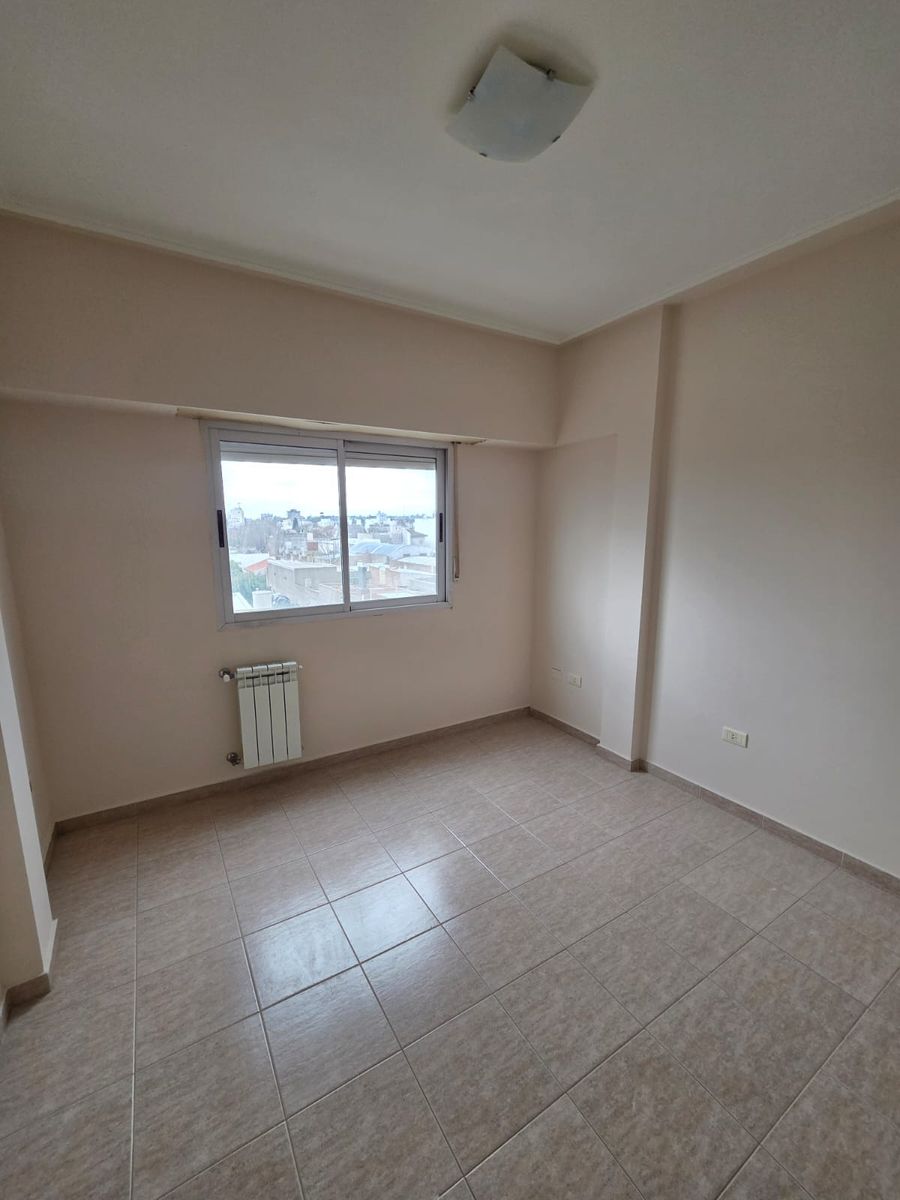 Zelarrayan 1196 · Bahia Blanca — foto 4